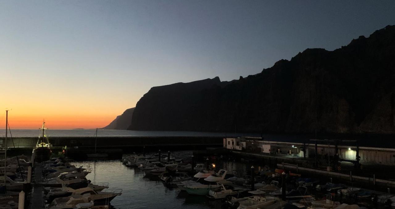 Summertime Sunset Los Gigantes Acantilado de los Gigantes Kültér fotó
